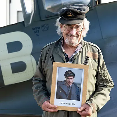 Family of Wartime Pilots Visit Spitfire